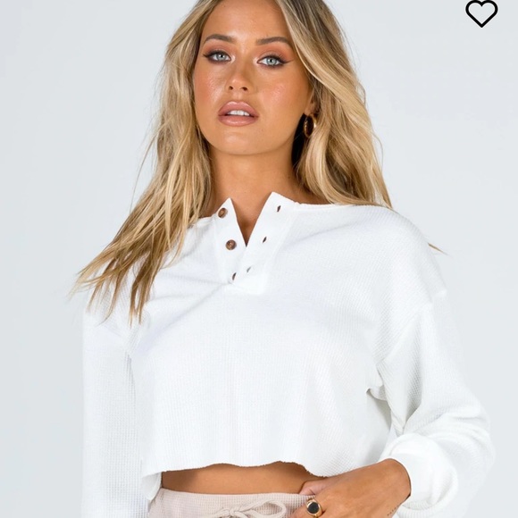 Princess Polly Long Sleeve Tee - Picture 2 of 12